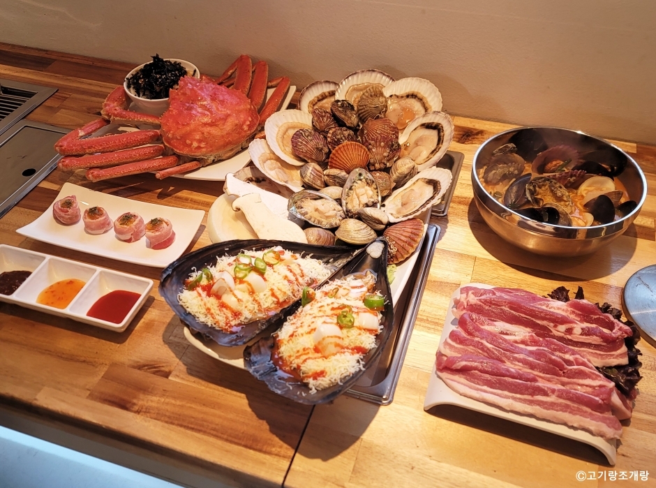肉と貝と