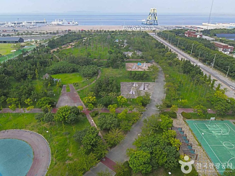 センマル公園