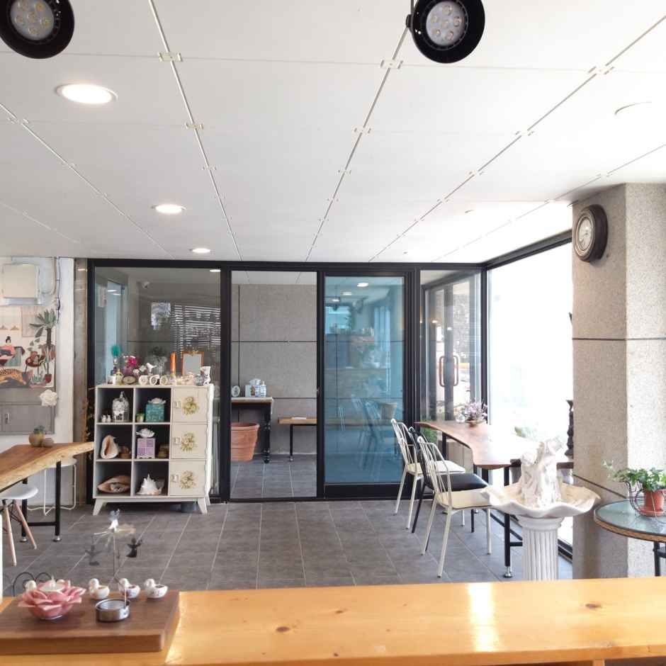 울주_수호천사_내외부 (4).jpg