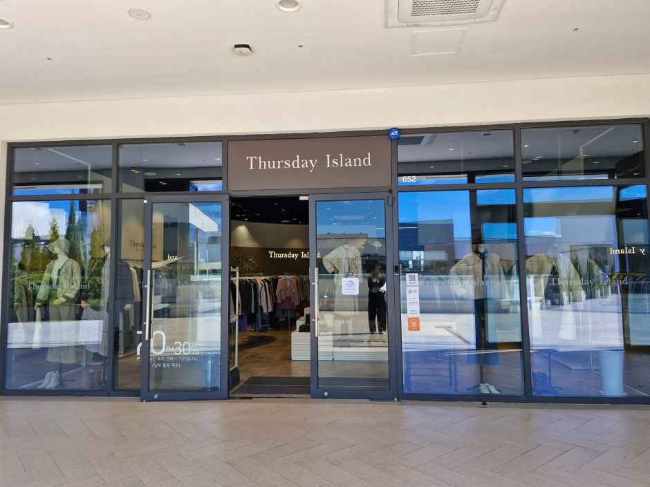 サーズデーアイランド 現代プレミアムアウトレット 金浦店