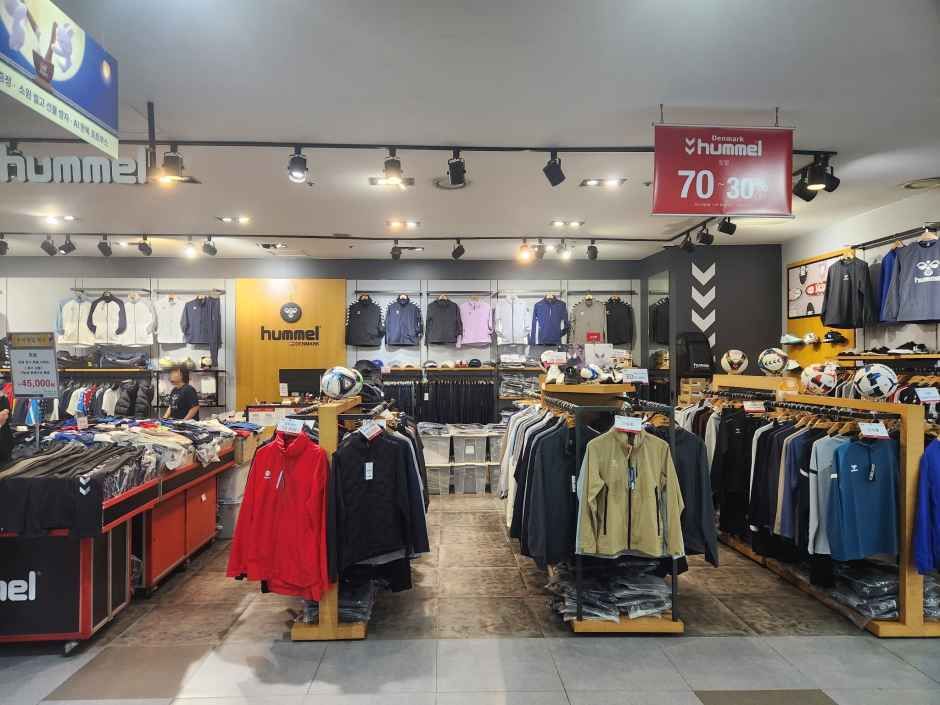 험멜코리아 마리오아울렛 3관점