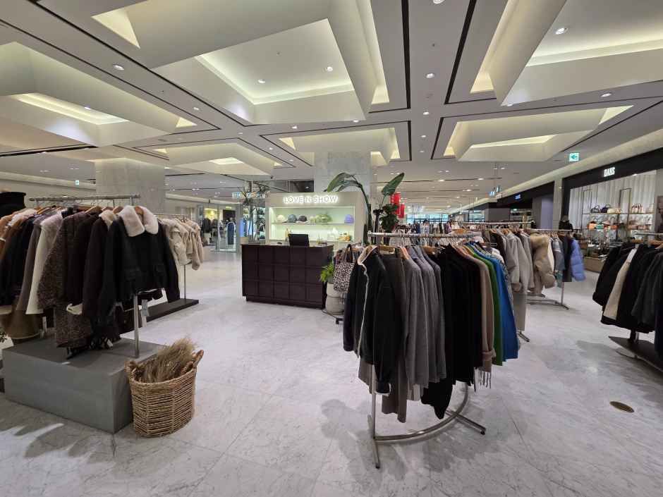 러브앤쇼 현대아울렛 동대문점