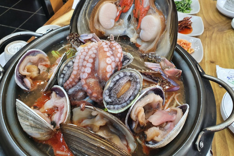 论紫水餐厅