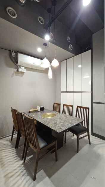 서울_고궁의 아침 (1).jpg