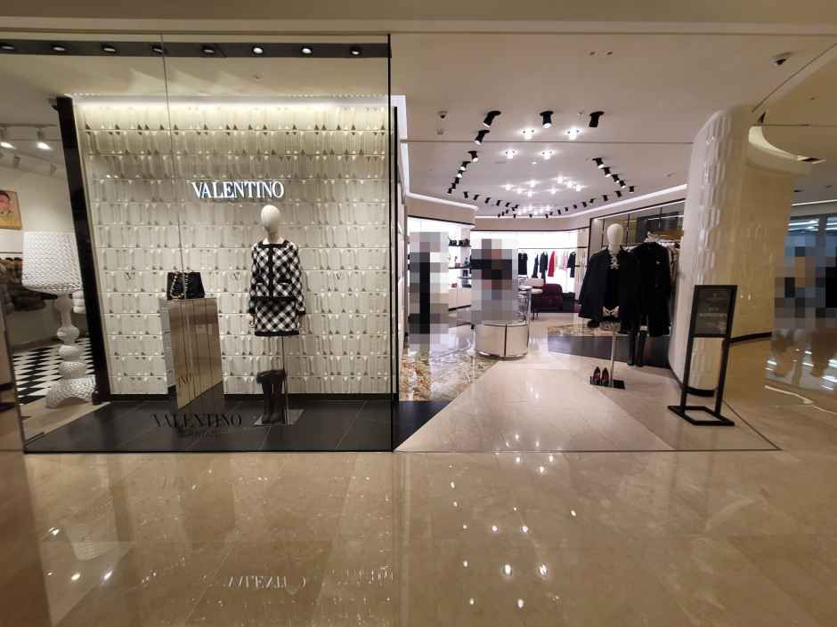 발렌티노 현대백화점 압구정본점