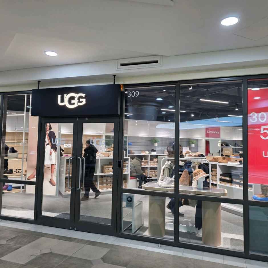UGG 신세계사이먼프리미엄아울렛 파주점