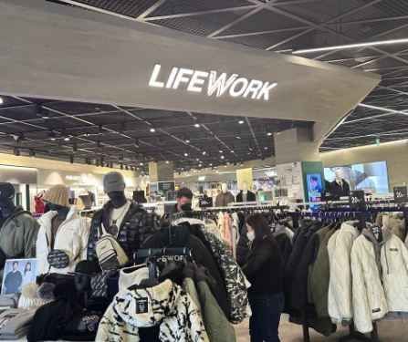 [事後免税店] LIFEWORK（ライフワーク）・新世界サイモンプレミアムアウトレットシフン（始興）店(라이프워크 신세계사이먼프리미엄아울렛 시흥점)