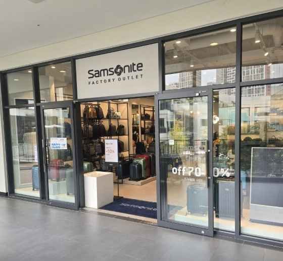 [事後免税店] Samsonite（サムソナイト）・現代プレミアムアウトレットスペースワン 店(쌤소나이트 현대프리미엄아울렛 스페이스원점)