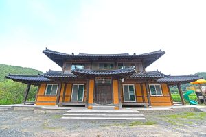 금풀애마을