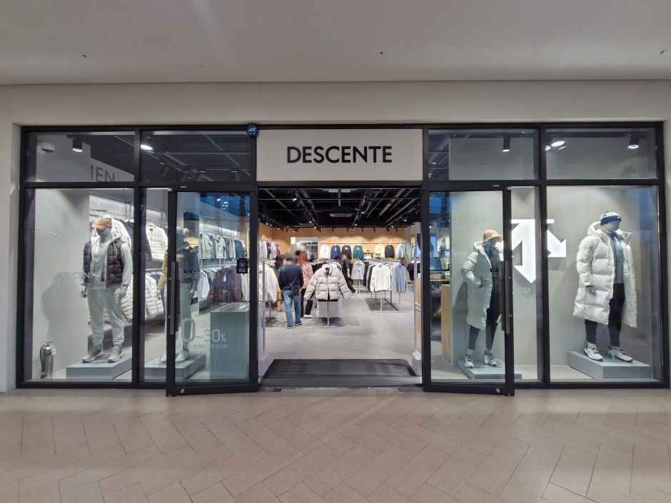 Descente 现代高级奥特莱斯 金浦店