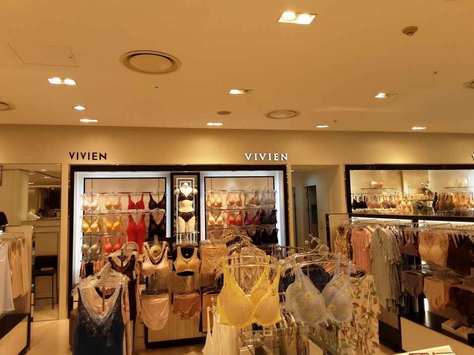 비비안 AK플라자 원주점