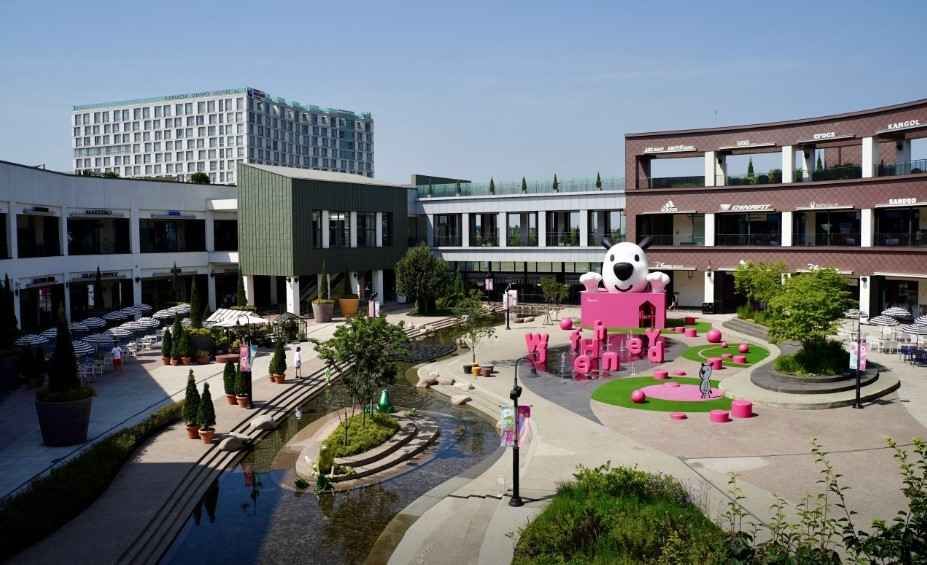 [事後免税店] LAUGHINGCHILD（ラフィングチャイルド）・現代プレミアムアウトレットキンポ（金浦）店(래핑차일드 현대프리미엄아울렛 김포점)