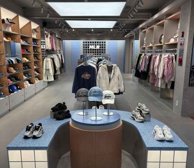 MLB - Chungjang-ro Branch [Tax Refund Shop](MLB 충장로점)