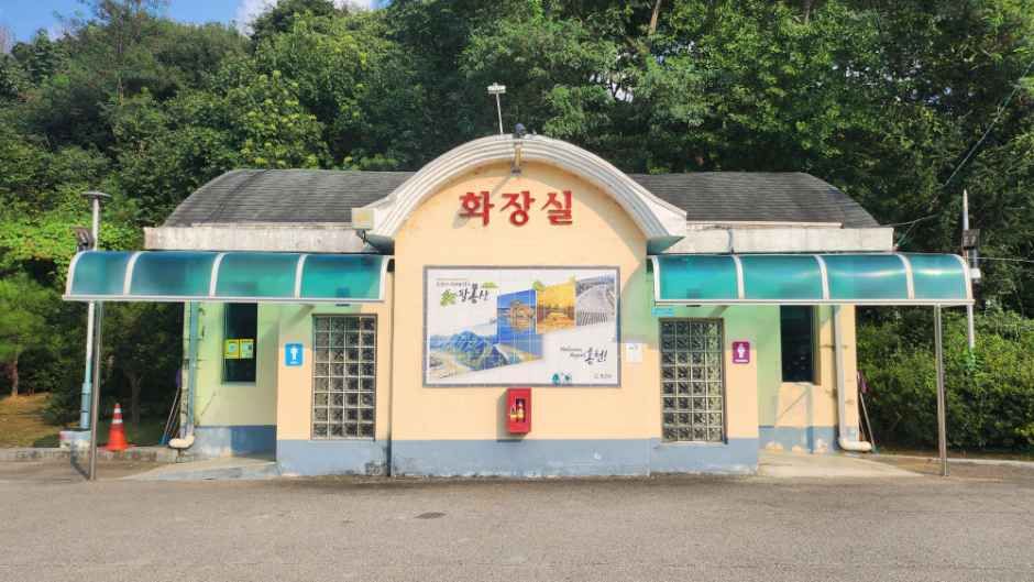팔봉산관광지 야영장 (1).jpg