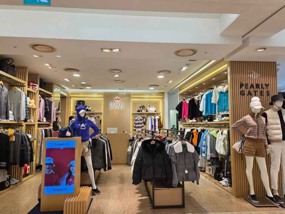 Paris Gate 现代百货 中洞店