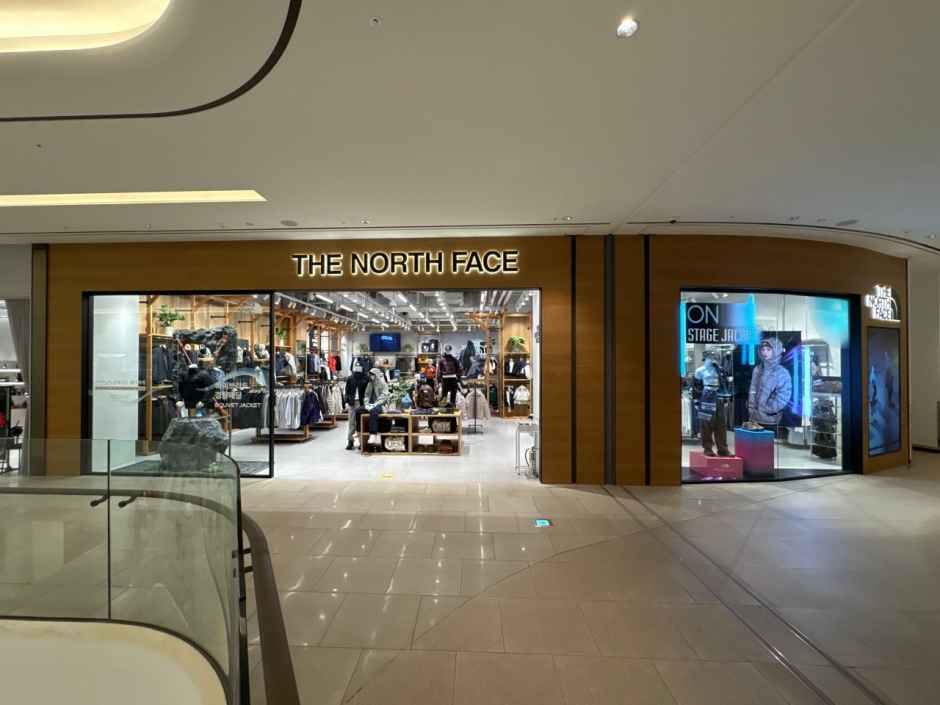 [事後免税店] THE NORTH FACE（ザ・ノース・フェイス）・スターフィールドスウォン（水原）店(노스페이스 스타필드 수원점)