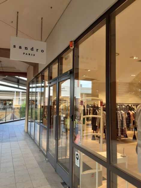 Sandro Shinsegae Simon Premium Outlets Paju Branch