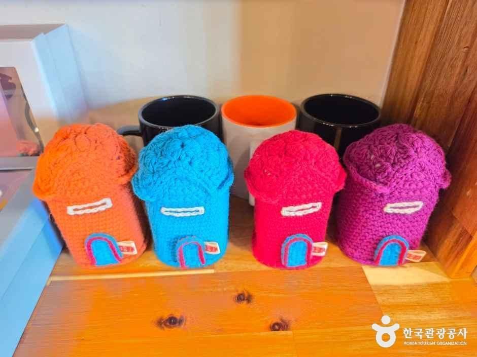 전북_군산_우체통거리 홍보관_내부_4.jpg