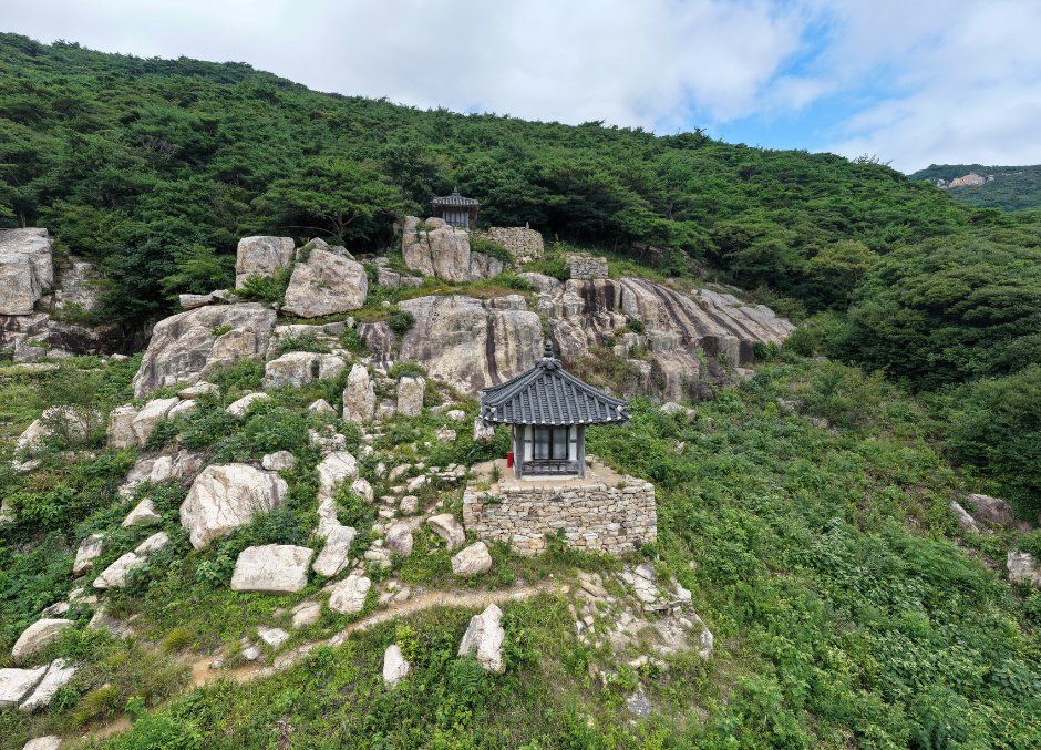 동천석실