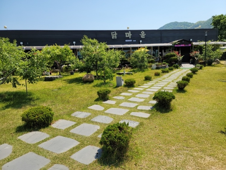 鸡村