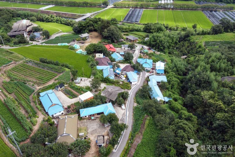 Gwanjeom Village