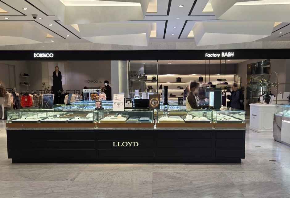 Lloyd - Hyundai Outlets Dongdaemun Branch [Tax Refund Shop](로이드 현대아울렛 동대문점)