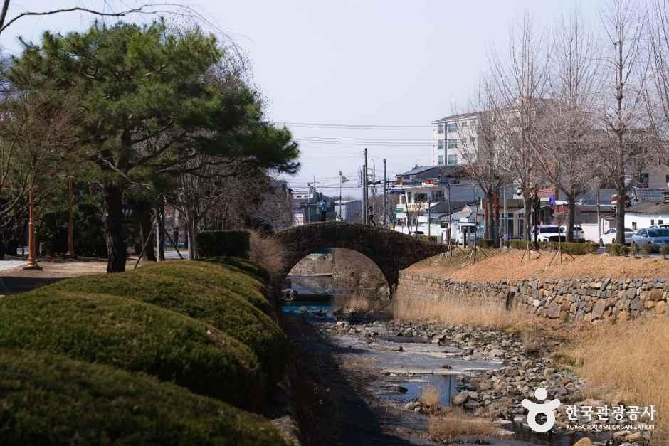 경남_창녕_창녕 영산 만년교_외부_2.jpg