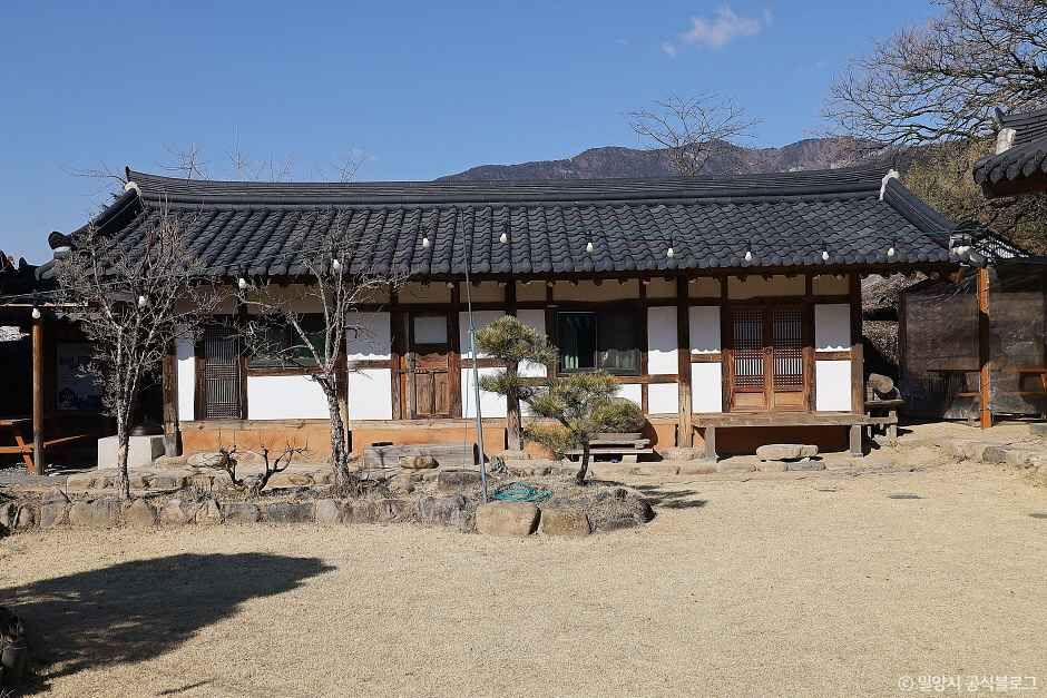 향우당