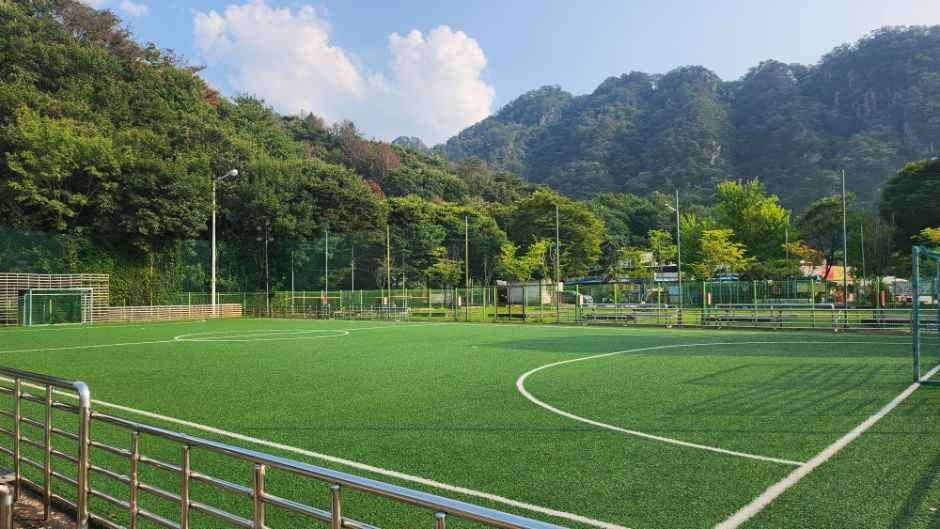 팔봉산관광지 야영장 (3).jpg