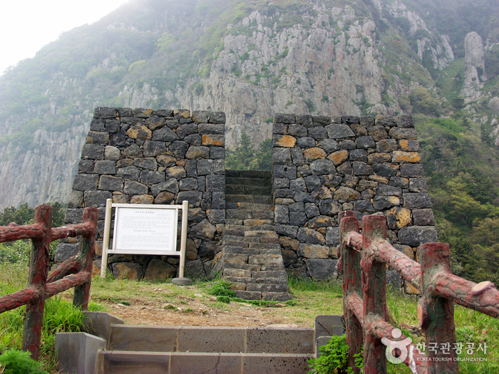 산방산(제주) 산방산(제주)