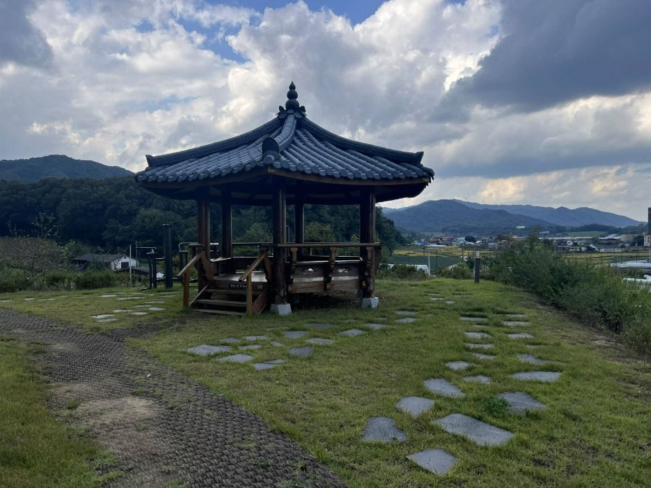 松林近邻公园