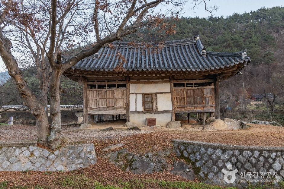 卧龙庵