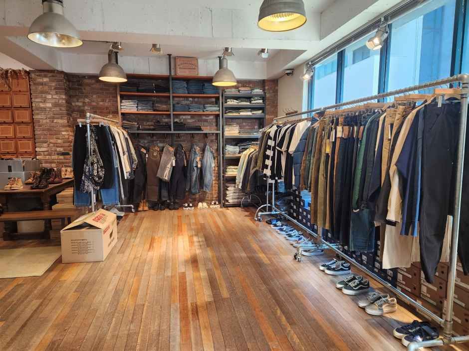 스컬프스토어 서교점