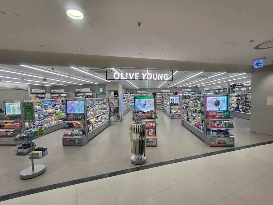[事後免税店] SKECHERS（スケッチャーズ）・ロッテアウトレットクァンジュ（光州）ワールドカップ店