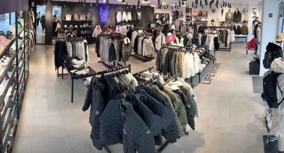 라이프워크 광주아울렛점