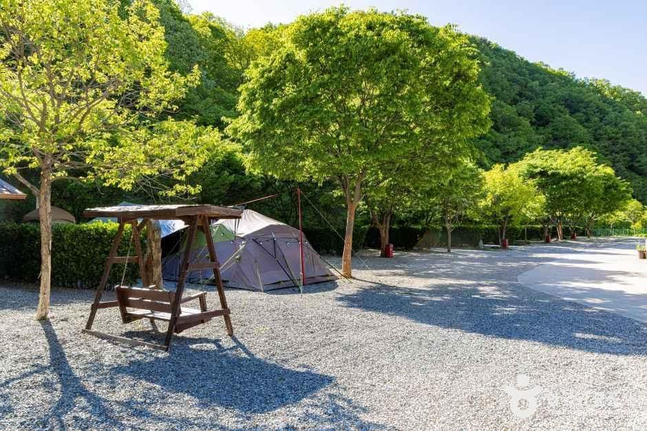 별밤펜션 캠핑장