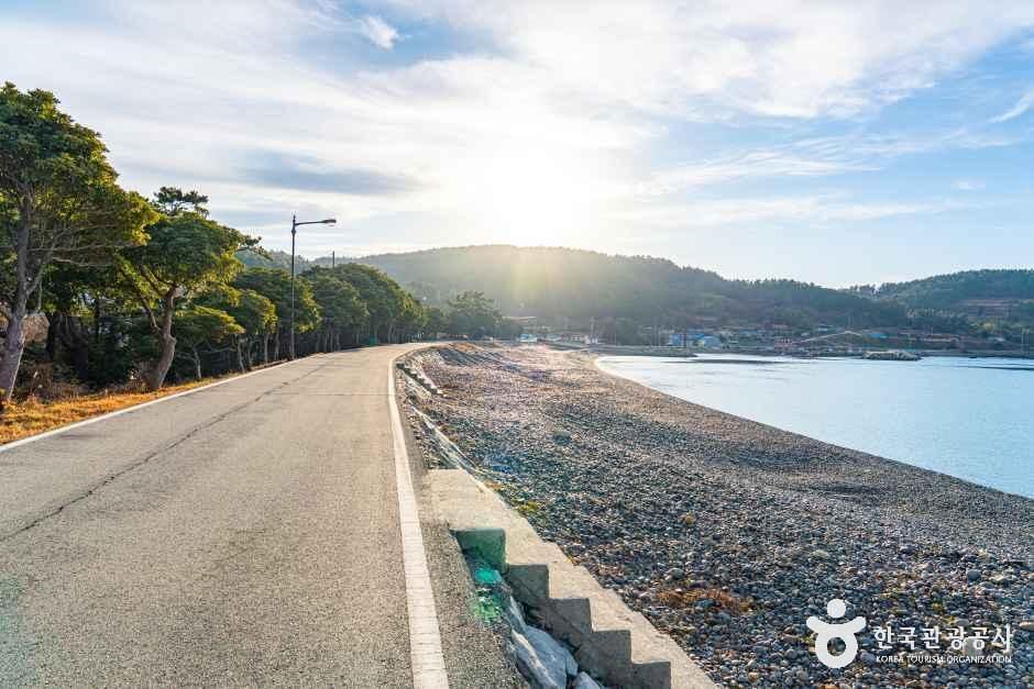 진산리해수욕장