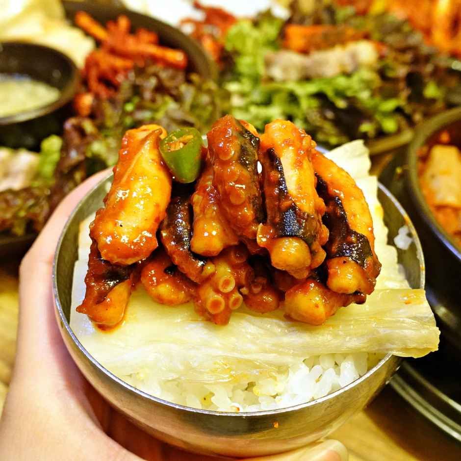 인사동마늘보쌈