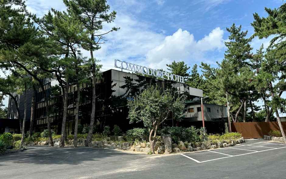 포항_코모도호텔 포항_외관 (2).jpg