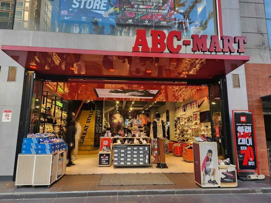 ABC-Mart SP Hongdae Branch [Tax Refund Shop]