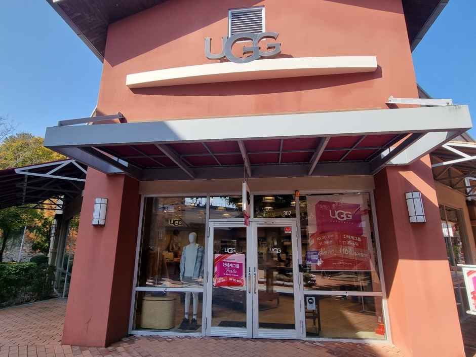 UGG 신세계사이먼프리미엄아울렛 여주점