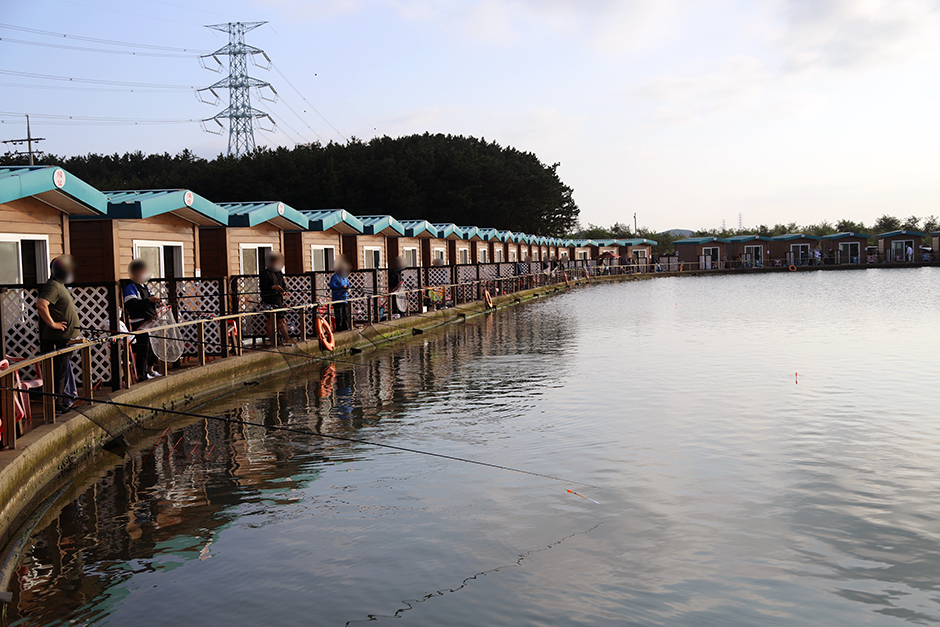 Seonjae Fishing Park