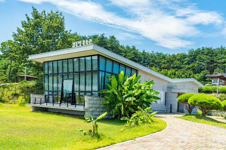 金东明文学馆