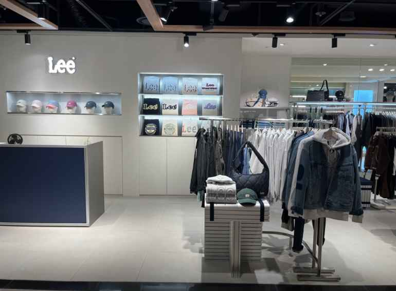 Lee 커넥트현대 부산점