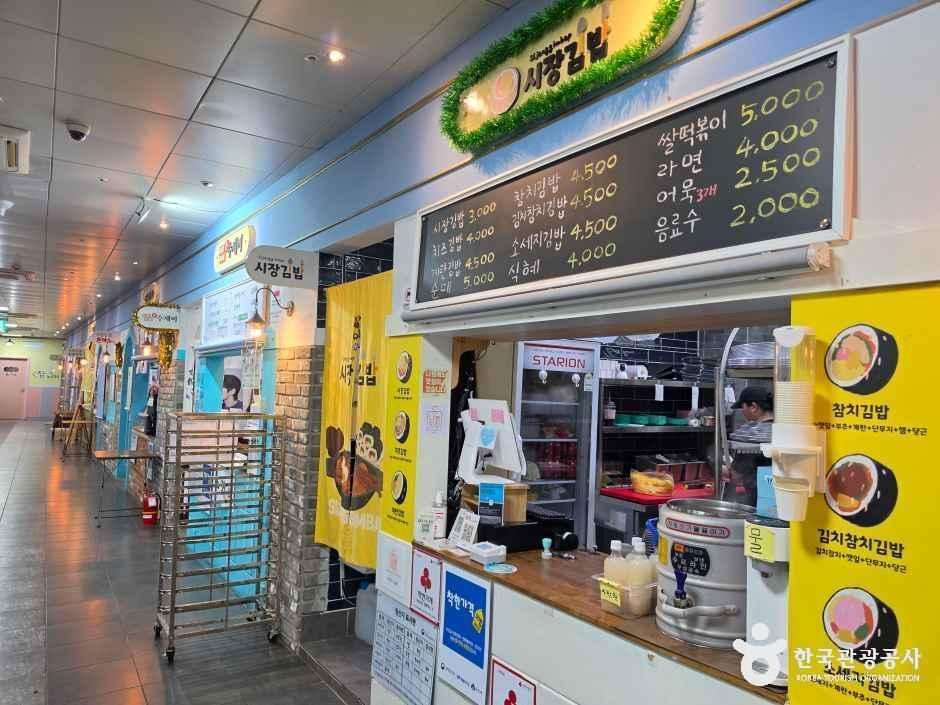 전북_군산_군산 공설시장_내부_6.jpg