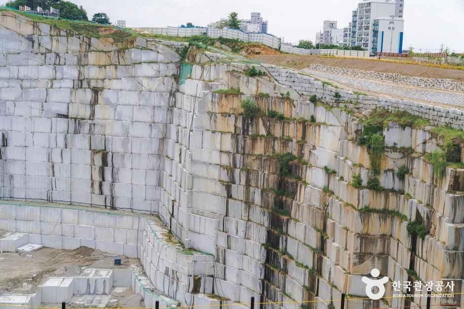 어스언더파크 익산