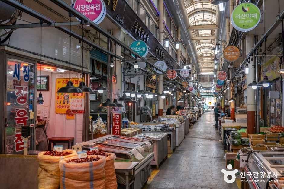 Gwonseon General Market 5