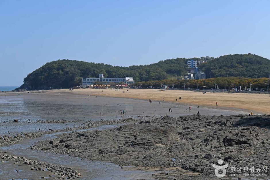 灵兴岛十里浦海边
