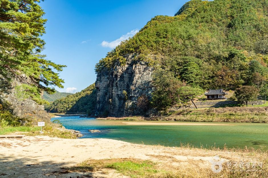 安東 佳松村