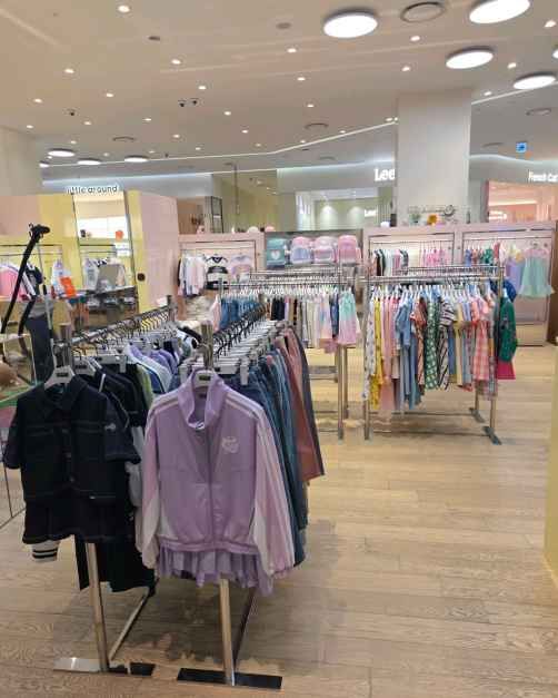 [事後免税店] BENETTON（ベネトン）キッズ・ロッテプレミアムアウトレットキフン（器興）店(베네통키즈 롯데프리미엄아울렛 기흥점)